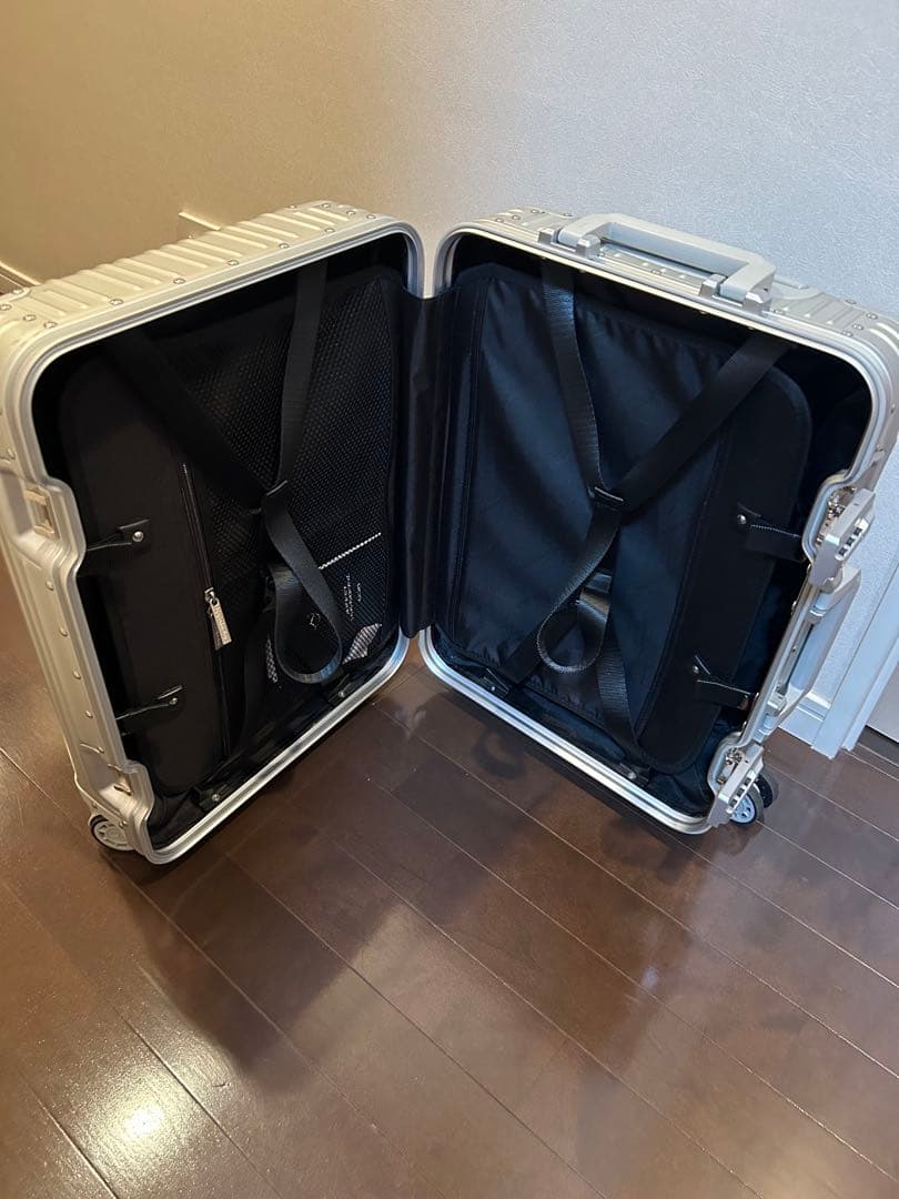 メルセデスベンツ　ノベルティ　キャリーケース 32L （機内持ち込み可 ）4輪