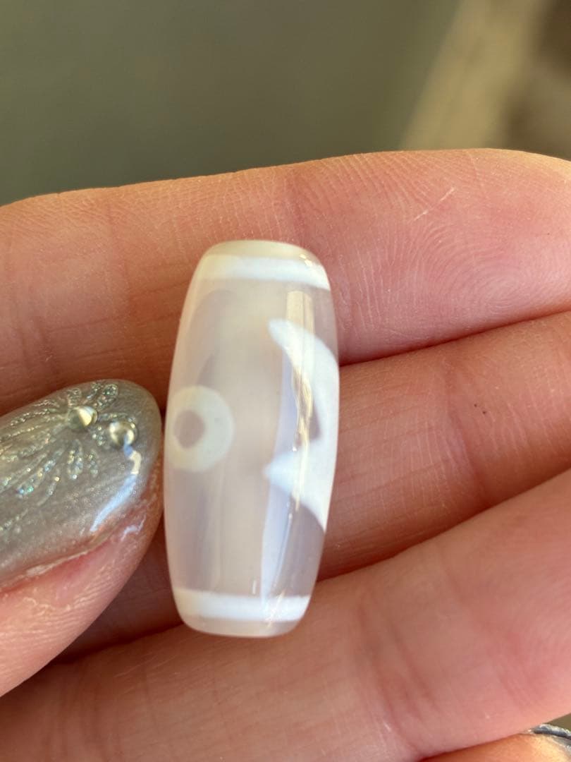 高品質✨艶とクリア感あり　老玉髄　天然白天珠　閃電五眼天珠✨