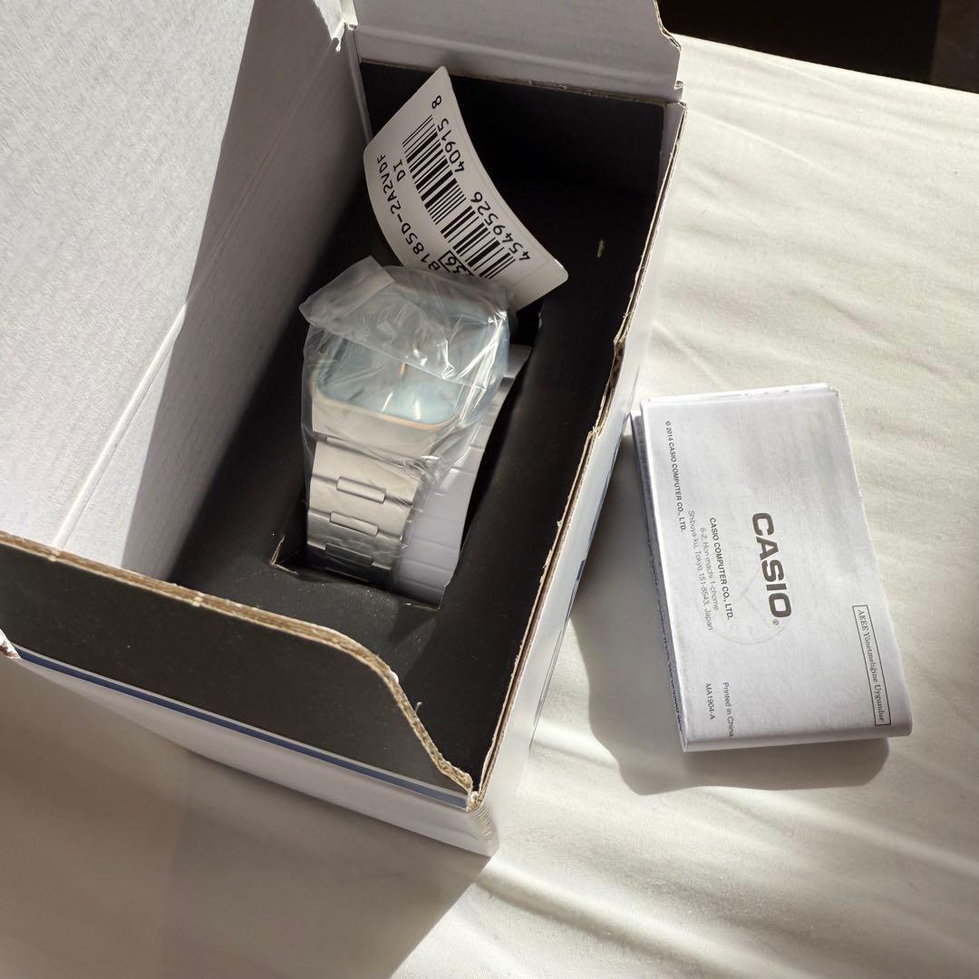 大人気⭐︎CASIO MTP-B185D-2A2VDF アイスブルー 新品 箱付き