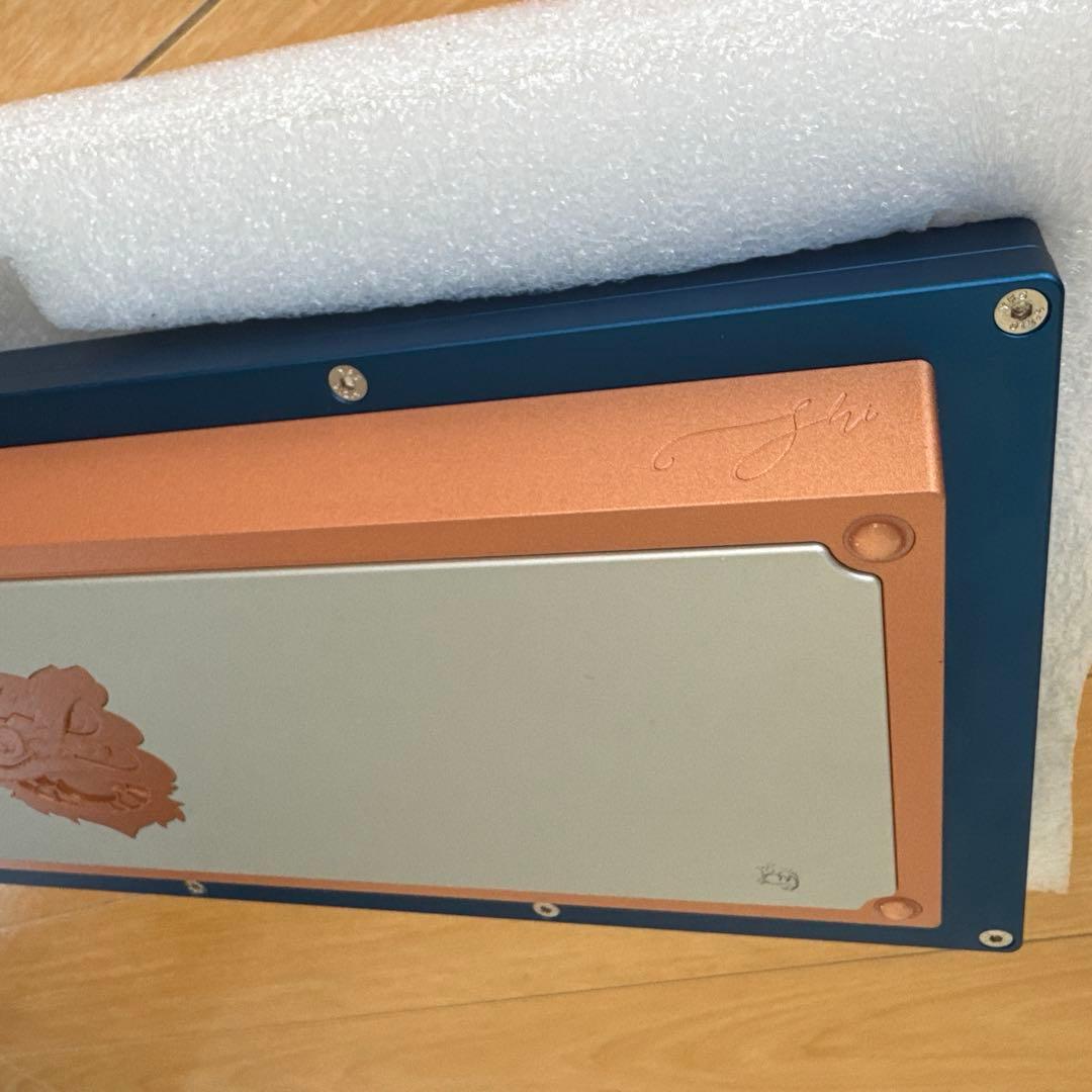 SM x TGR Shi VA 【Extra Weight付き】