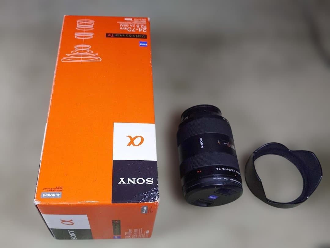 Sony バリオゾナー 24-70mm F2.8 SAL2470Z