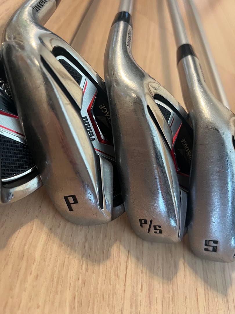 TOURSTAGE V6000 アイアン 7本 ドライバー５番ウッドFLEX R