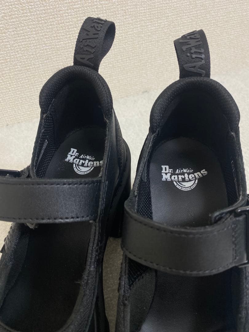 8997【極美品】Dr.Martens EVIEE TECH メリージェーン