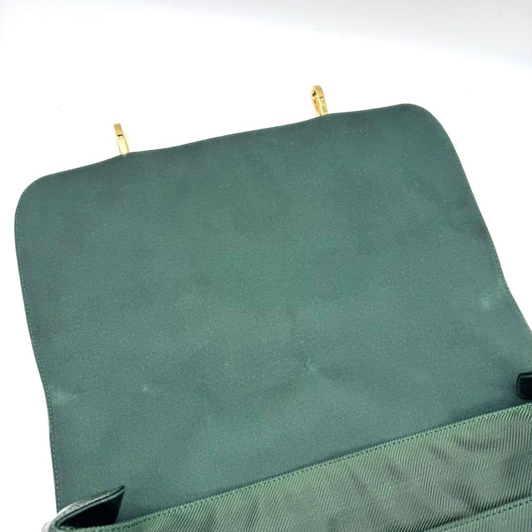 ✨美品✨ヴィトン ショルダーバッグ タイガ デルスー エセピア A4可能 レザー