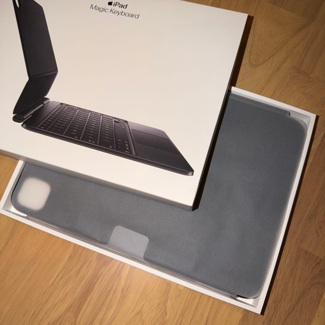 Magic Keyboard iPad Pro m4/m5 11インチ用