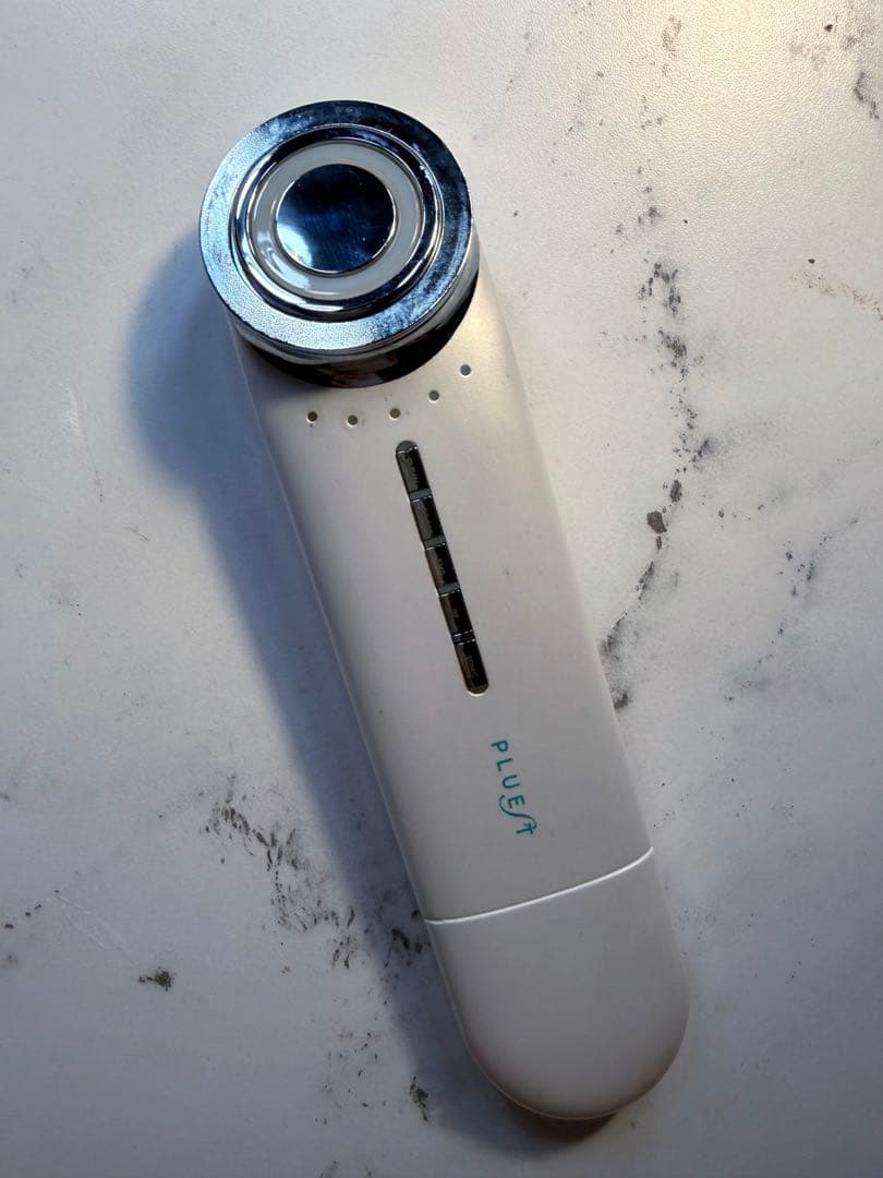 PLUEA（プルエア）美顔器 フェイスケア 動作確認済み 美品