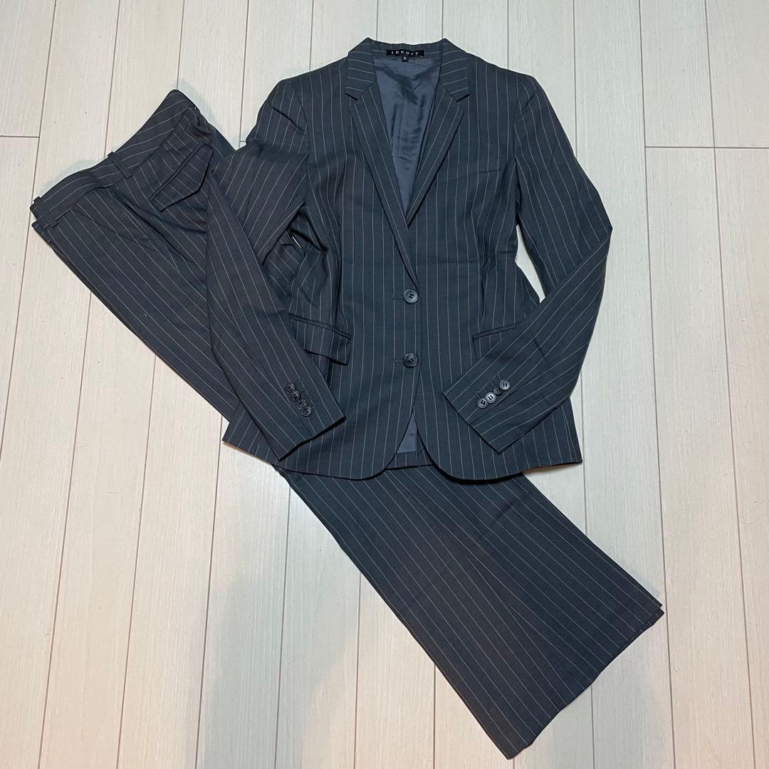 theory ストライプ ビジネスパンツスーツ フレアパンツ グレー