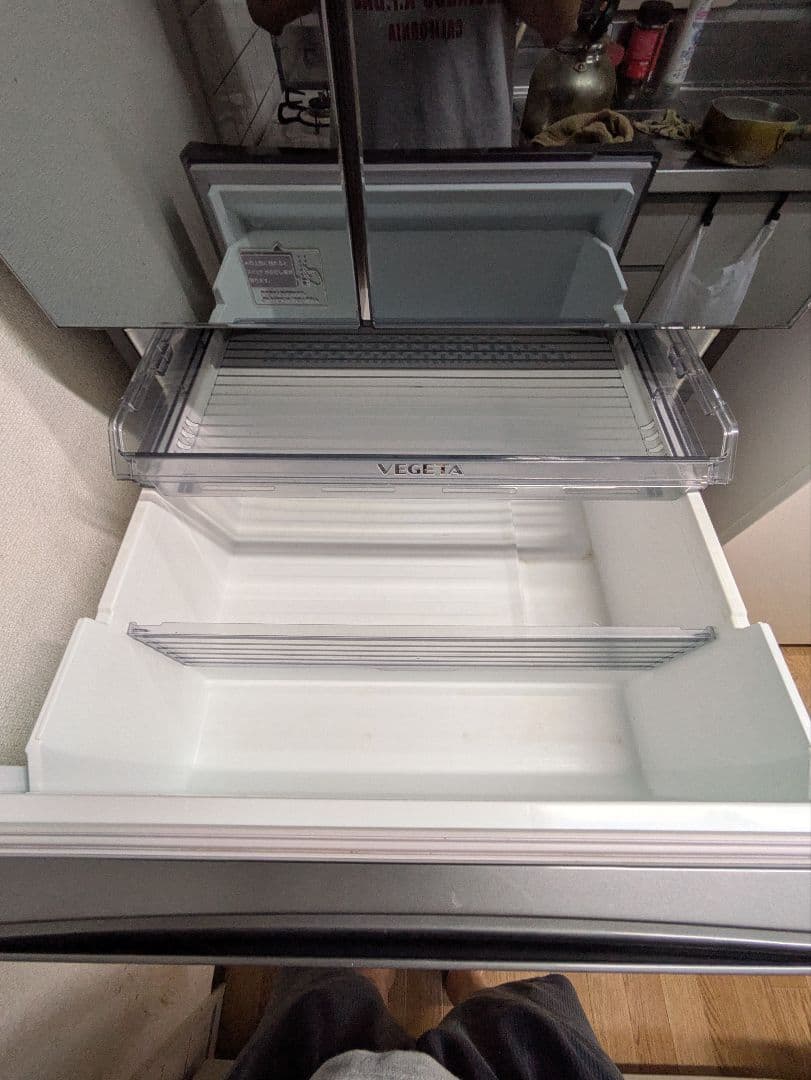 【送料込】TOSHIBA GR-M600FW(X) 大型冷蔵庫601L