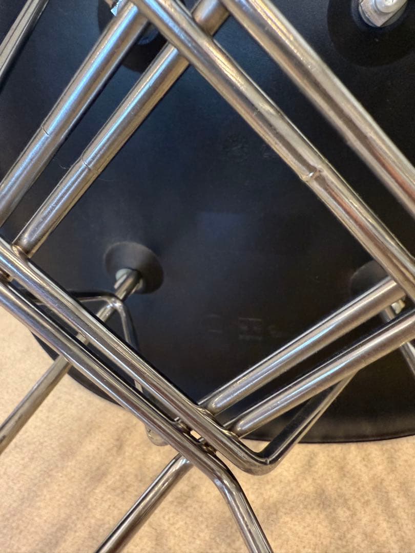 ま*様 イームズ　シェルチェア　ハーマンミラー黒　②