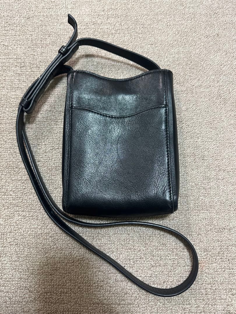 Paul Smith 黒レザーショルダーバッグ