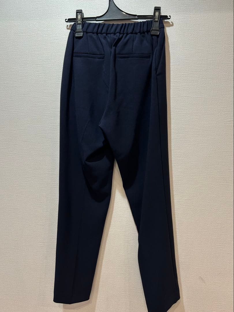 Maison de dolce.レディース セレモニースーツ 紺色 セットアップ