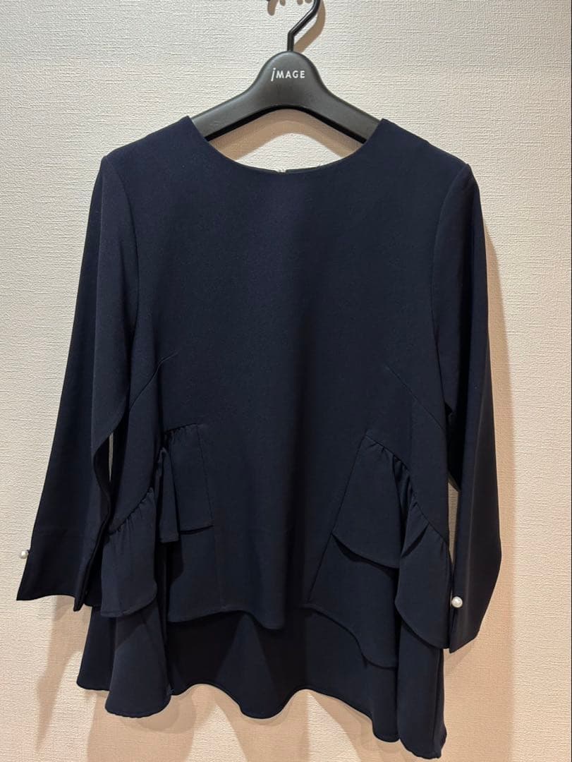 Maison de dolce.レディース セレモニースーツ 紺色 セットアップ