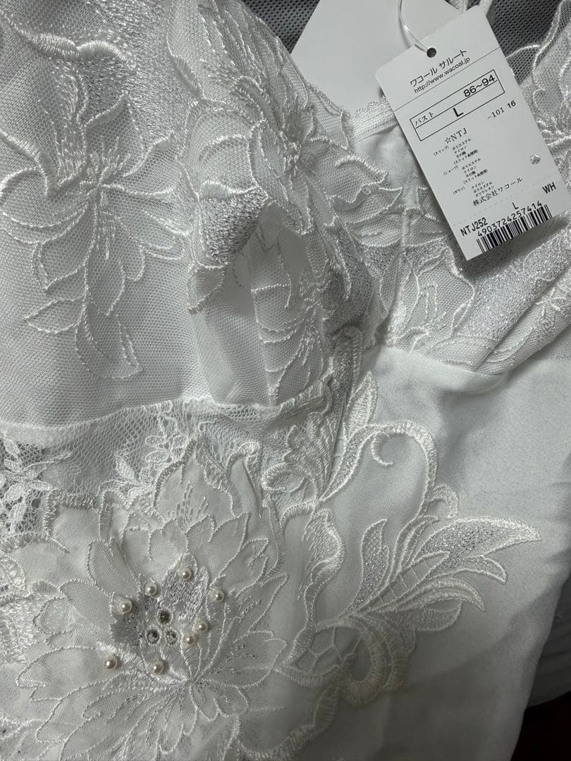 最終値下げ❗️サルート　52グループ　ガウンスリップショーツ3点セット新品未使用