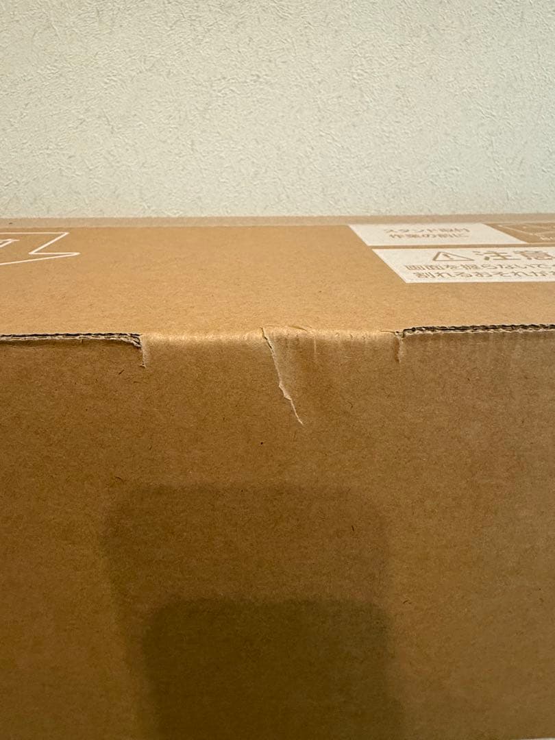 Hisense 55V型 u8r 新品・未開封　メル