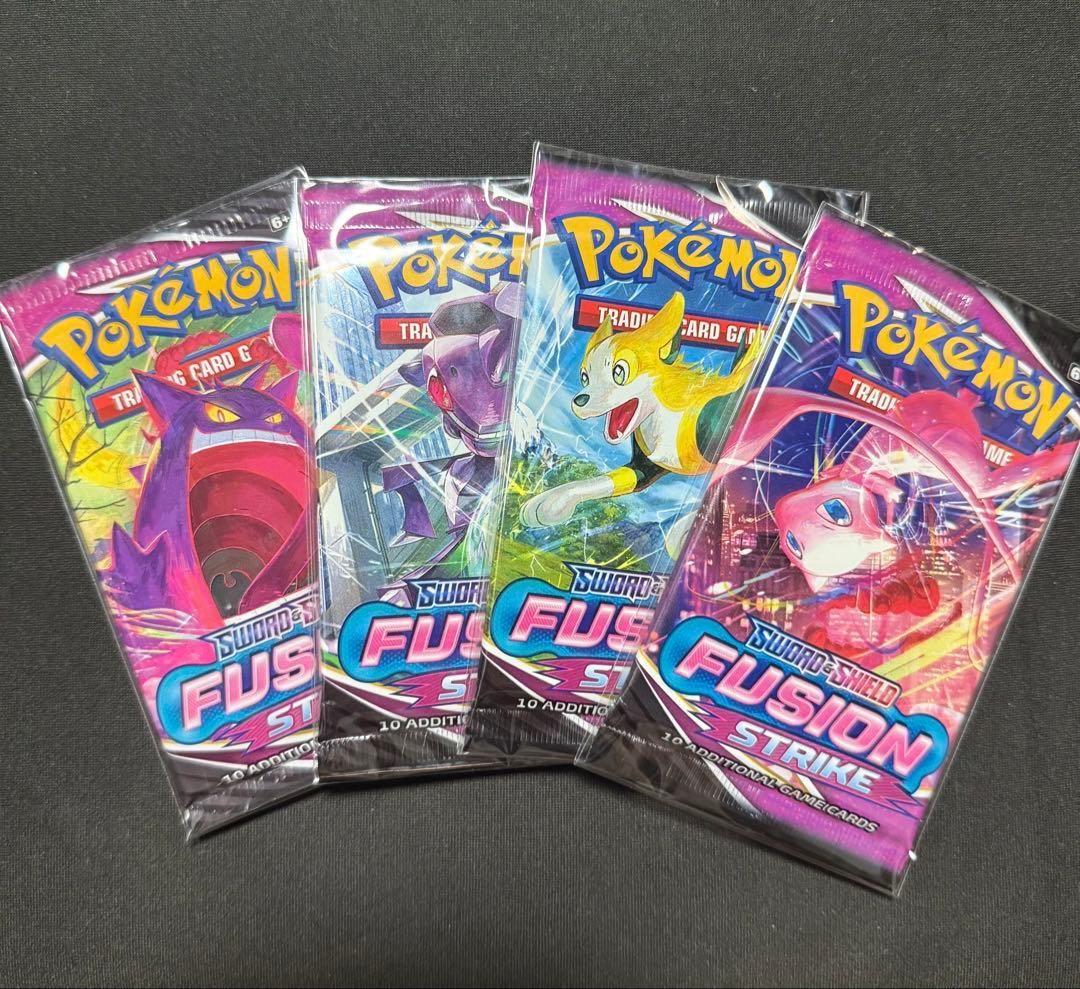 ポケモンカードゲーム Fusion Strike 4パック　未開封　英語版