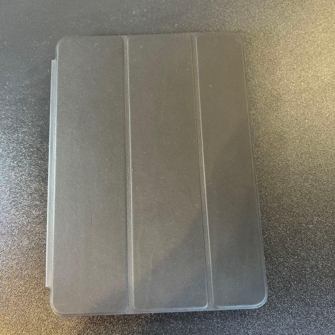 iPad Air MD787JA スペースグレイ　64G 12.5.7