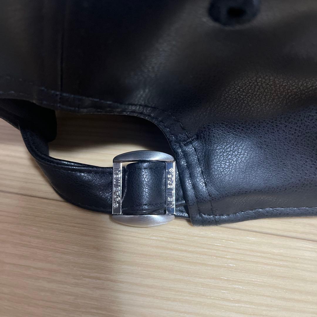 訳あり品　ニューエラ　NEW ERA NYヤンキース　レザー調　オールブラック