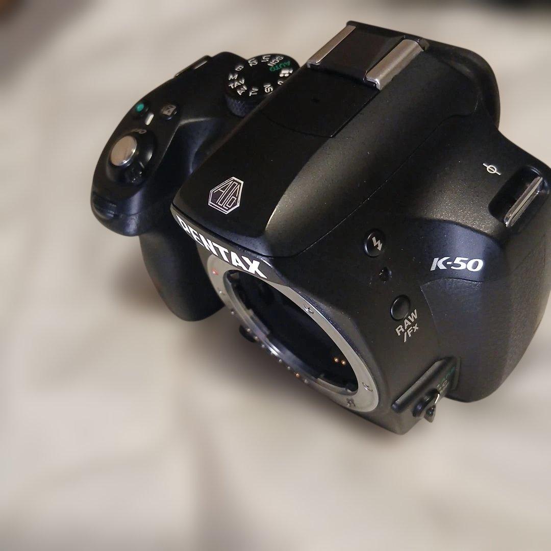 PENTAX K-50 デジタル一眼レフカメラ