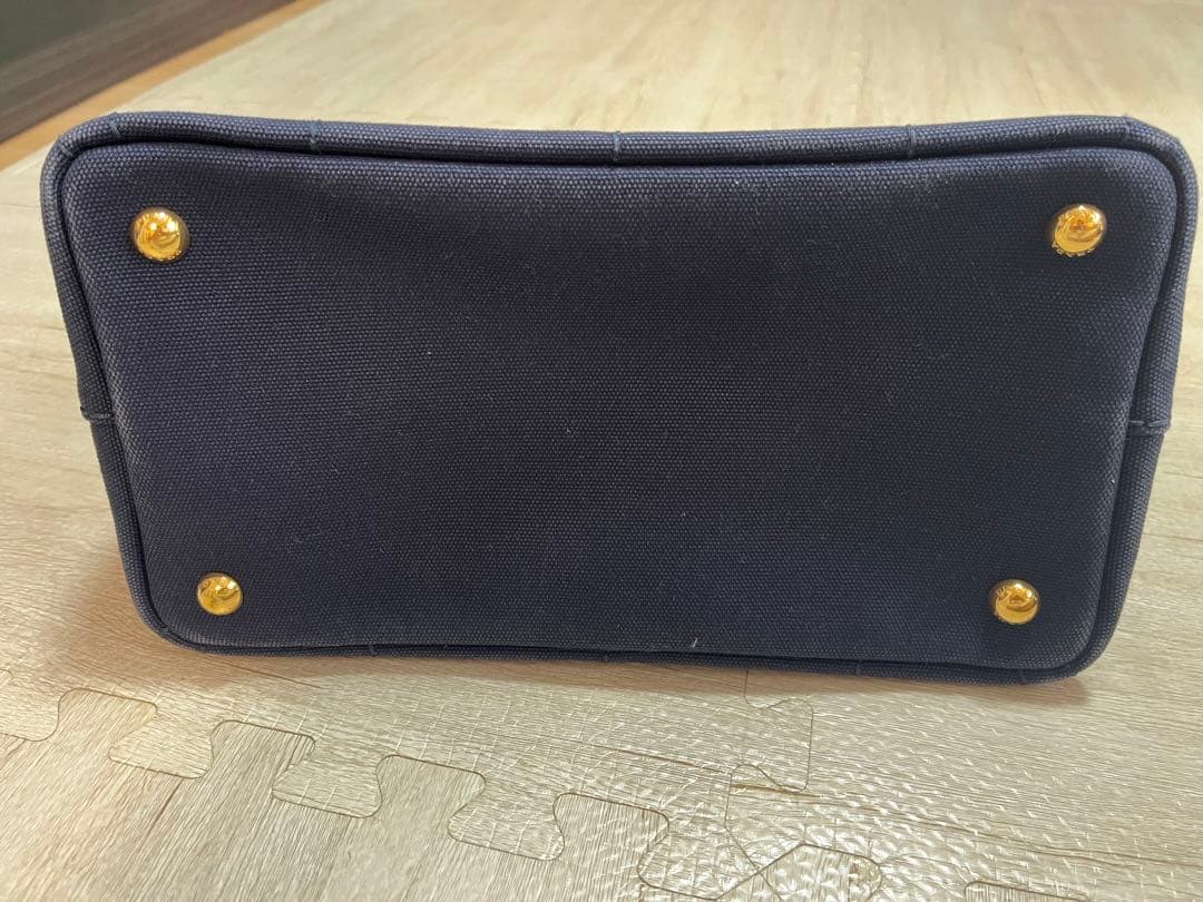 PRADA ネイビー カナパ　保存袋付き