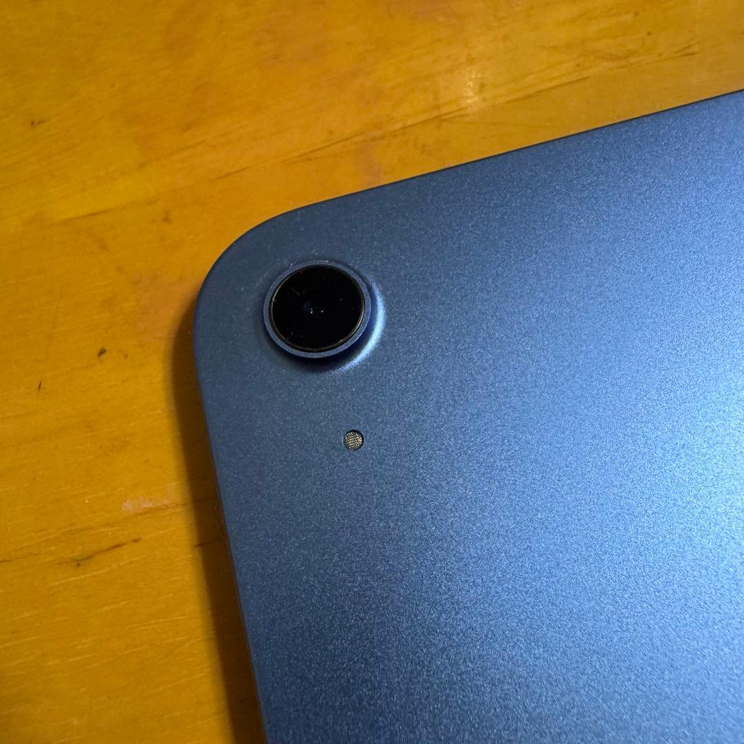 iPad第10世代64GBブルー