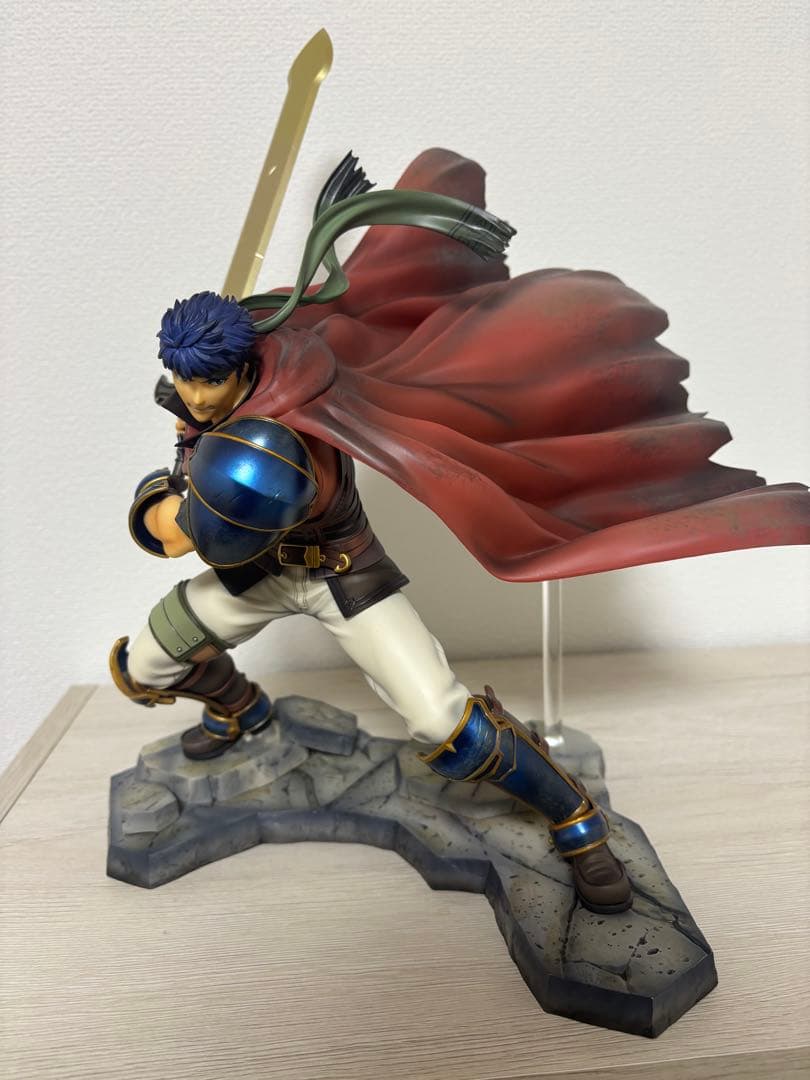 ファイアーエムブレム 1/7スケールフィギュア アイク