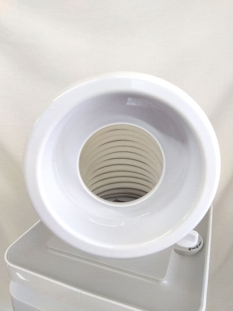 展示品 YUASA どこでもエアコン YNMC-5E(W) 2024年 保証書付