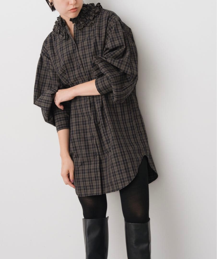 crinkle crinkle crinkle 別注　フリルカラーシャツ