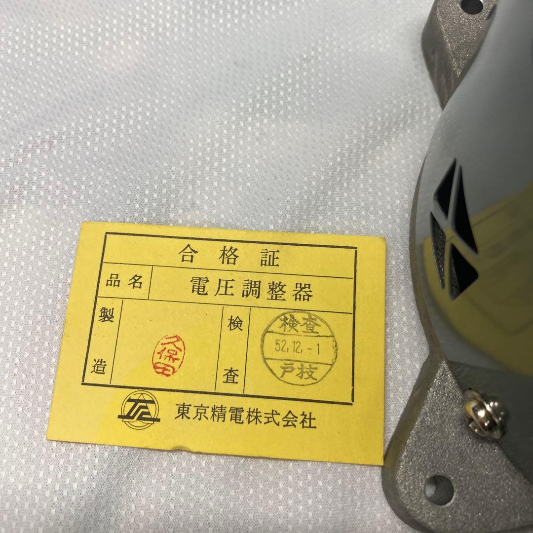 電圧調整器　VAT-105 ボルテージレギュレーター 100V 50/60Hz