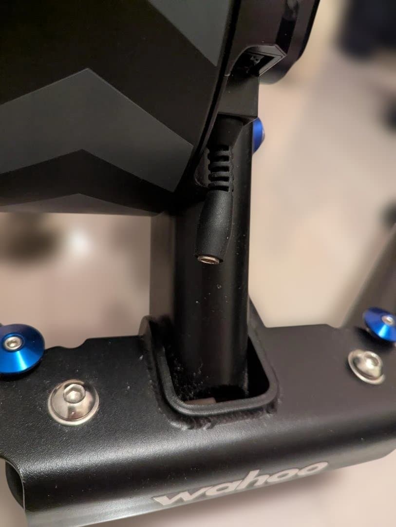 t*4様 Wahoo KICKR WFBKTR122 カンパ&SHIMANOスプ