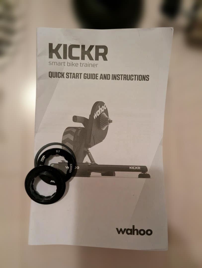 t*4様 Wahoo KICKR WFBKTR122 カンパ&SHIMANOスプ