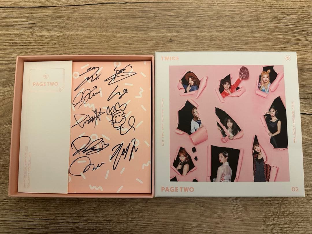 TWICE 直筆全員サイン入りCD