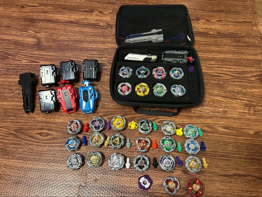 引退品　ベイブレードX　ブレード、ビットまとめ売り