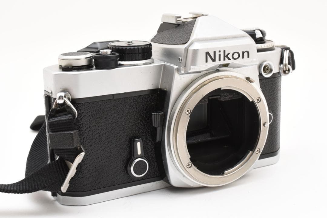 ★各部モルト張り替え済・美品★ ニコン Nikon FE ボディ #19589