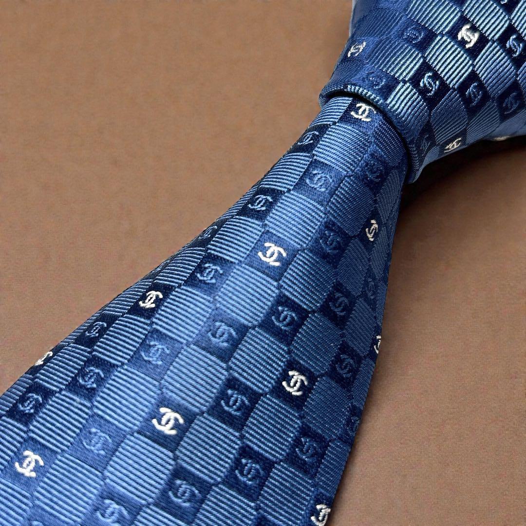 未使用 シャネル ネクタイ ココマーク総柄 箱 ショッパー付き ネイビー