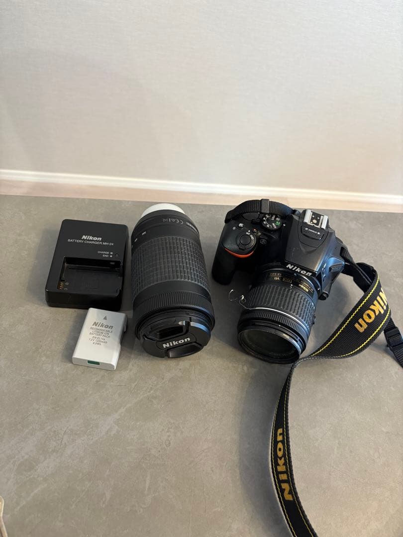 Nikon デジタル一眼レフ　D5600