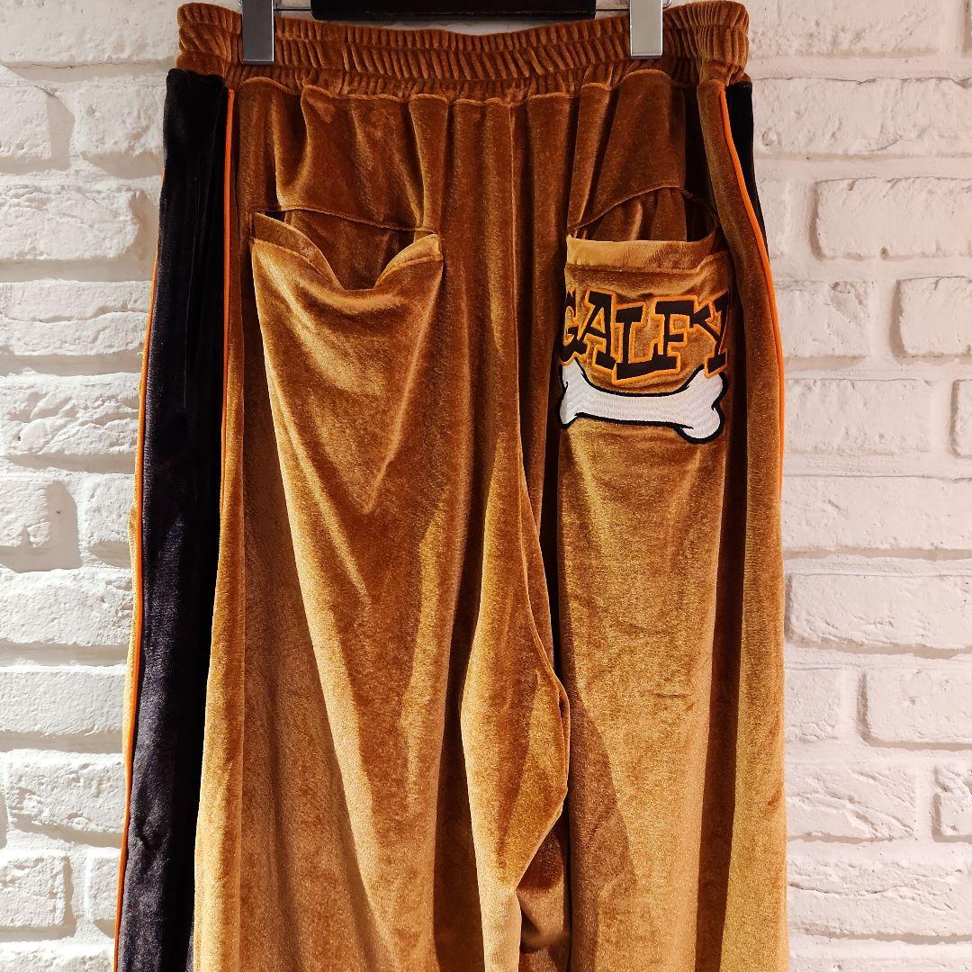 GALFY ベロアセットアップ