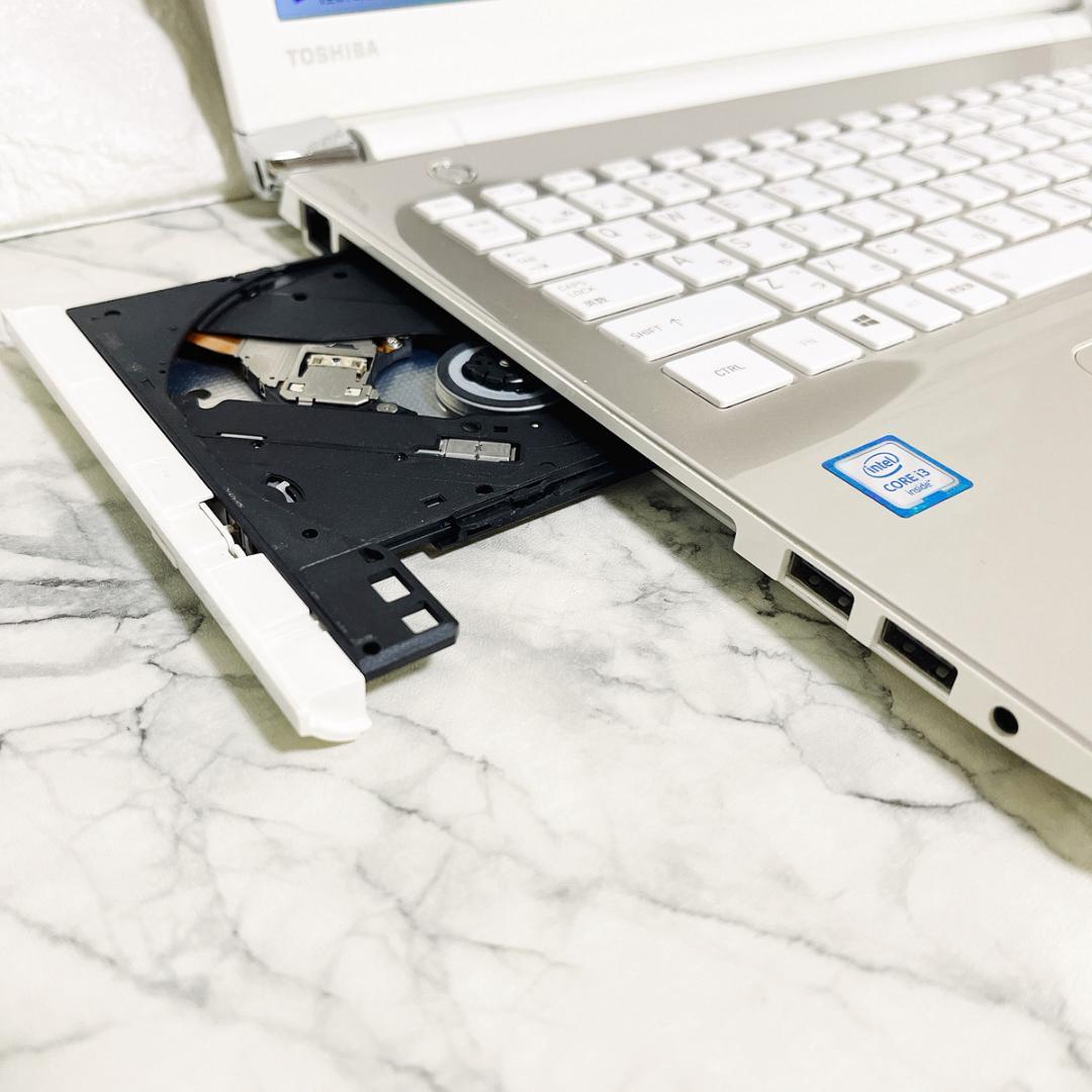 Windows11✨新品爆速SSD薄型ゴールドノートパソコン✨カメラ オフィス付