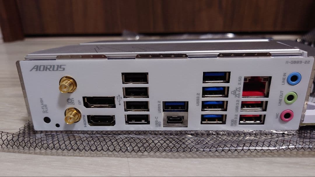 【干菓子抹香】B650 AORUS ELITE AX ICE マザーボード