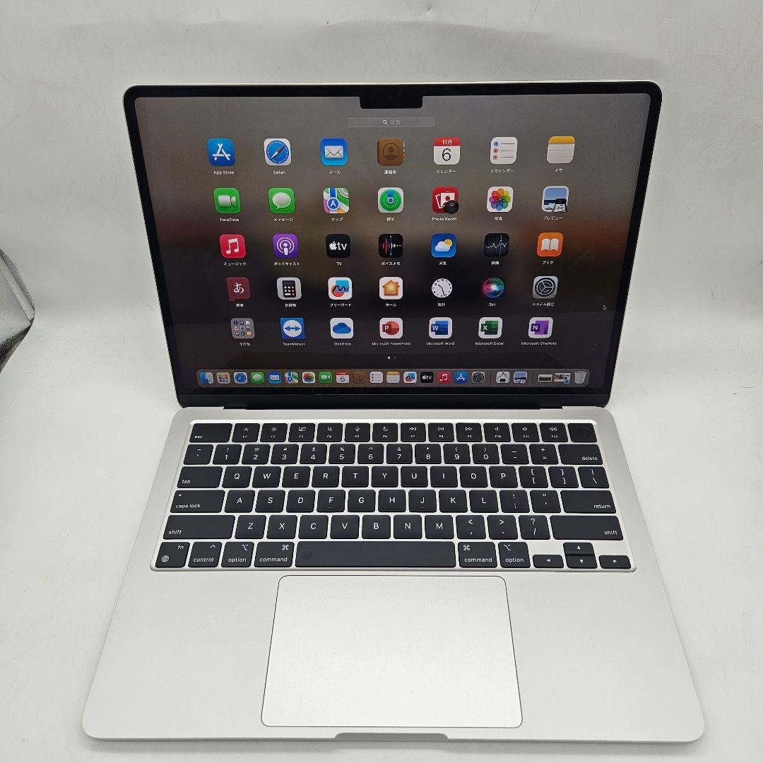 Macbook Air 2022 • Apple M2 | 24GB | 1TB