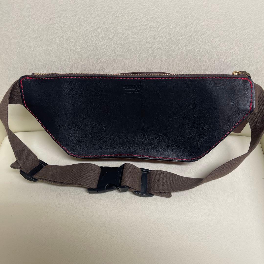 レザー ボディバッグ ブラウン ブラック