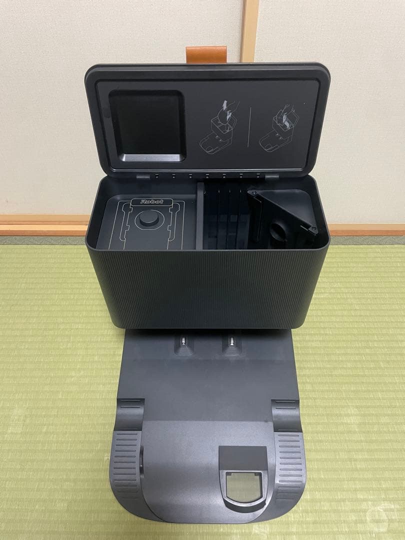 【中村圭吾】2022年製　iRobot ルンバ j7+