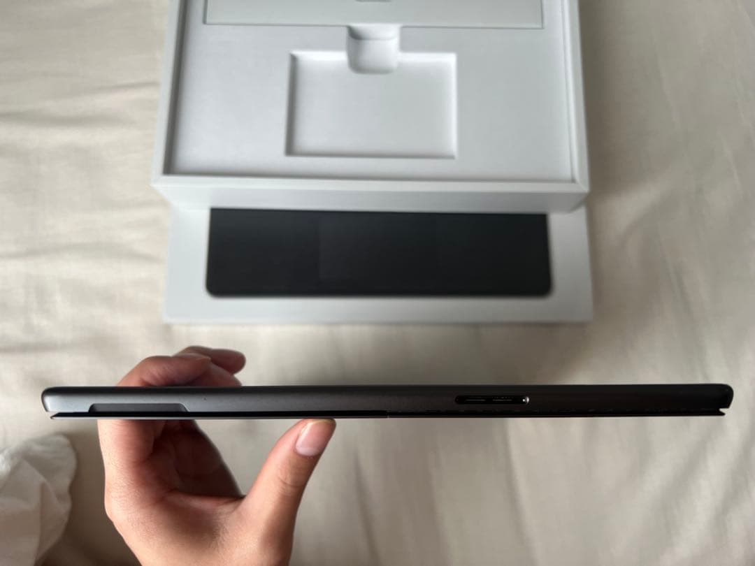 Surface Pro9 第12世代Core-i7 16GB/256GB