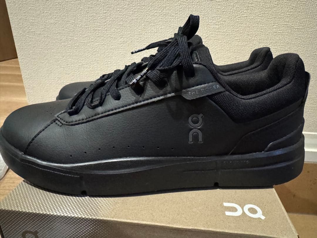 ON THE ROGER Advantage 新品同様 公式サイト購入品　オン