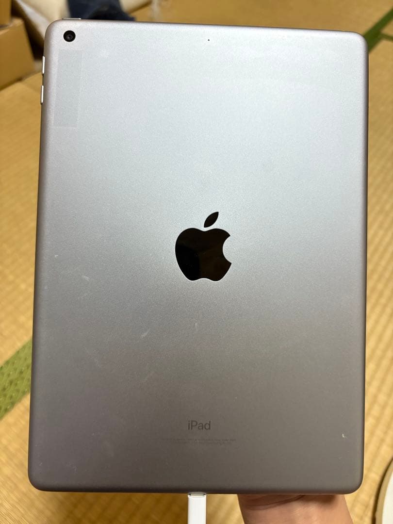 Apple iPad (第6世代) 32GB バテッリ容量98%