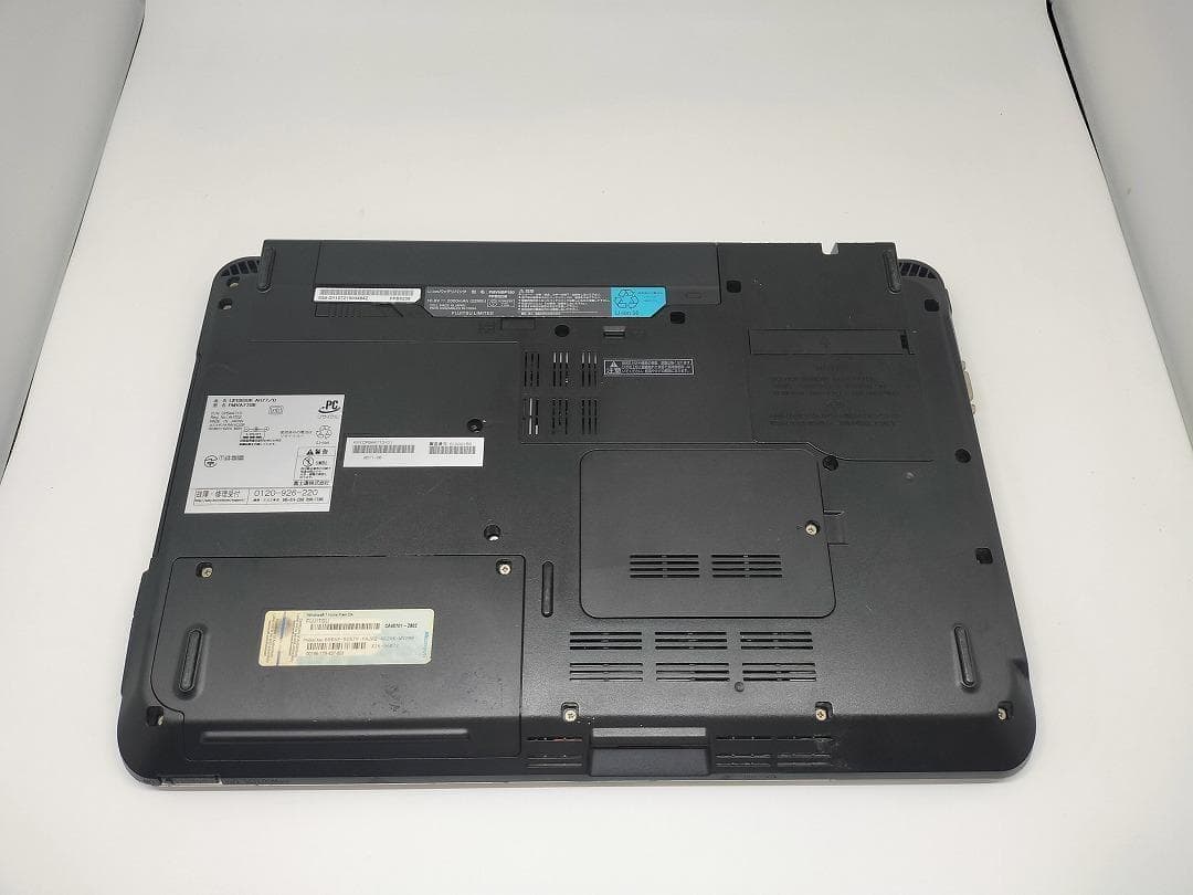 【FUJITSU】爆速 Core i7/新品SSD128GBノートパソコンB12