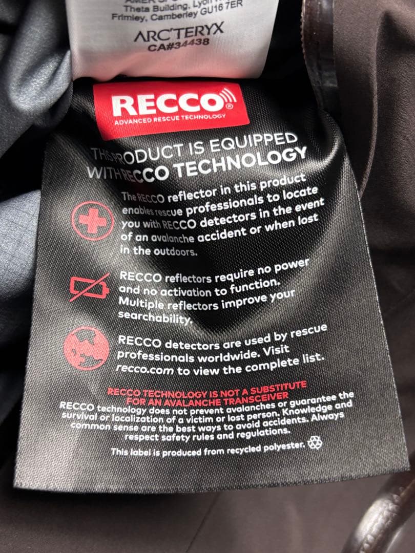 お*☆様 希少限定 田中シェン着ARC'TERYX Beta AR S bitt