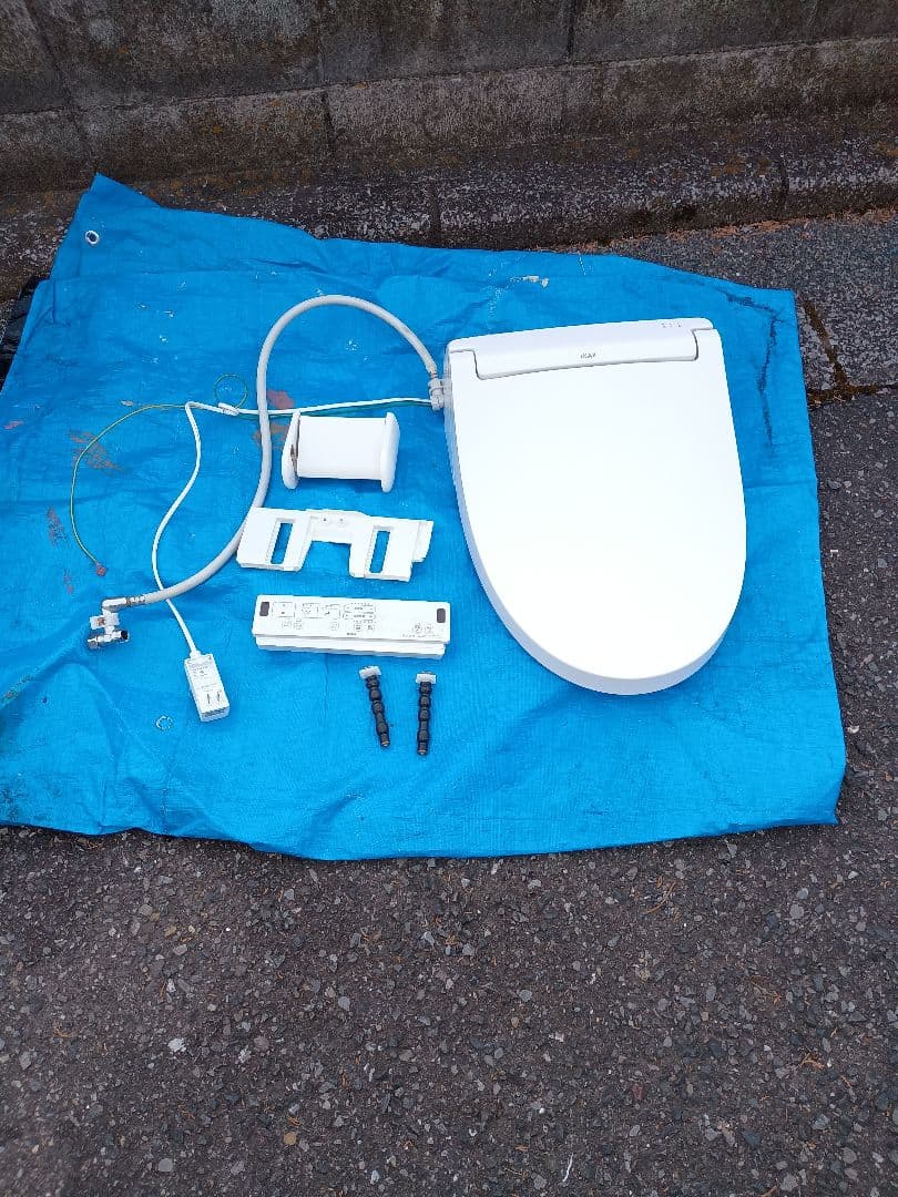 2023年製 LIXILシャワー便座CW-KA31/BW1オマケあり