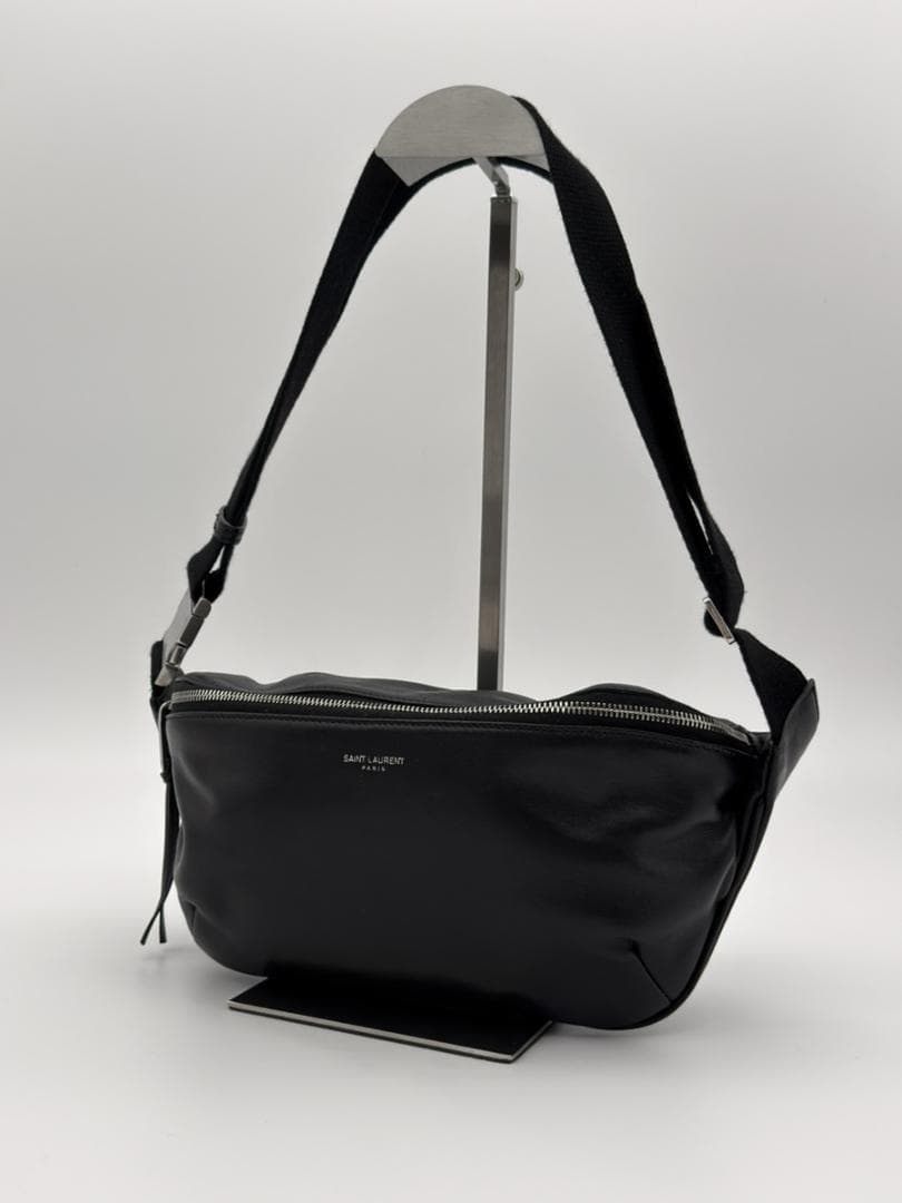 美品◇SAINT LAURENT レザー ボディバッグ ベルトバッグ 黒