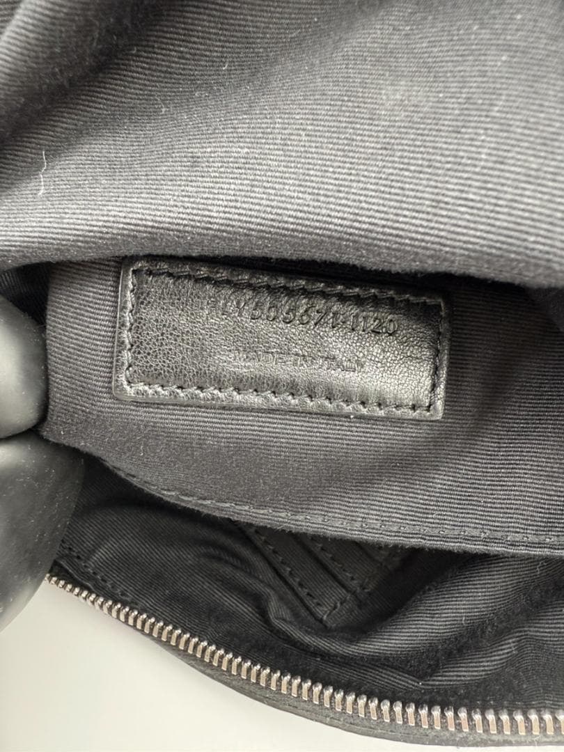 美品◇SAINT LAURENT レザー ボディバッグ ベルトバッグ 黒