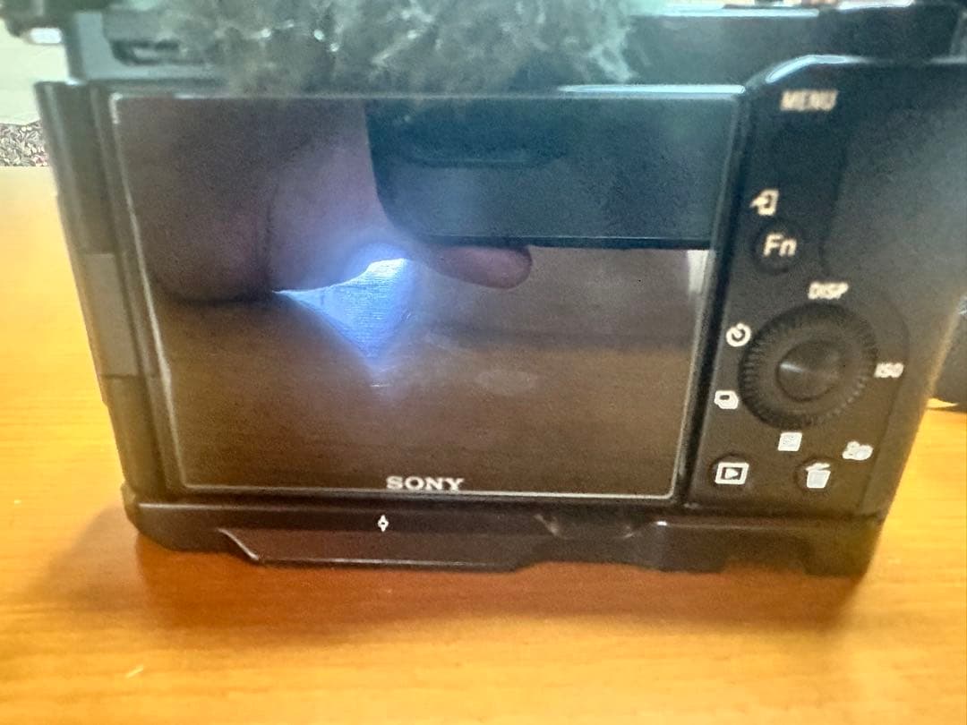 Sony デジタル一眼レフカメラ VLOGCAM ZV-E10 グリップつき